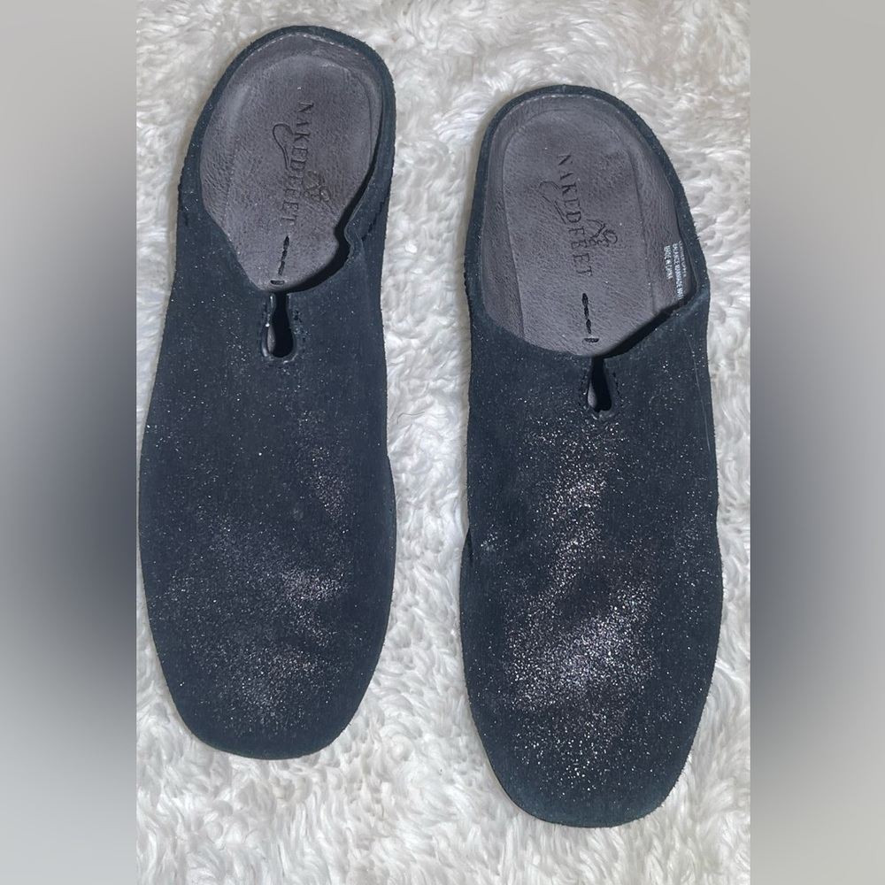 Naked Feet Black womens  Slip-On Shoes size 8